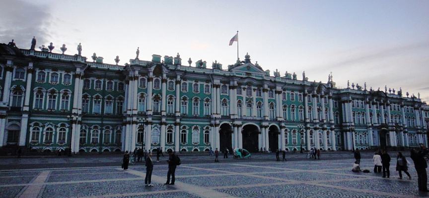 Эрмитаж предлагает зрителям путешествие от античности до XIX века